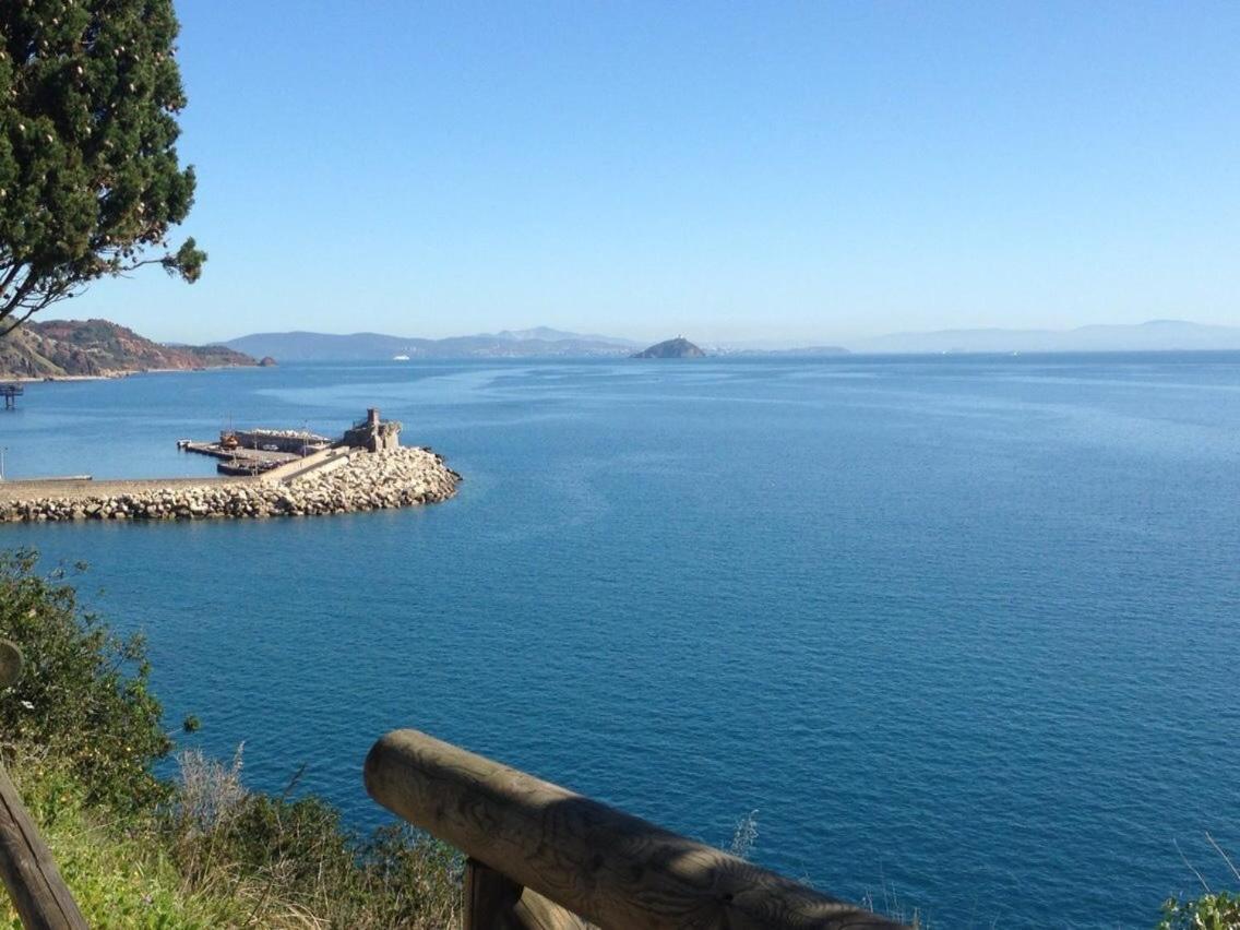 Appartamenti Estivi Anna E Pino Rio Marina Exteriör bild